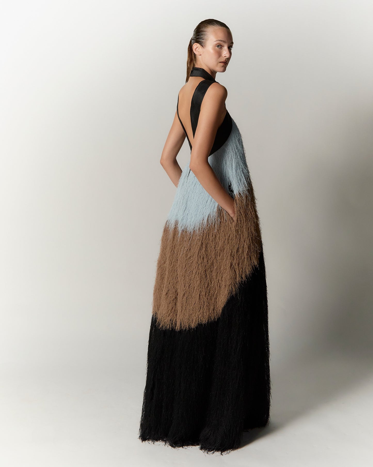 Cascade de paille dress